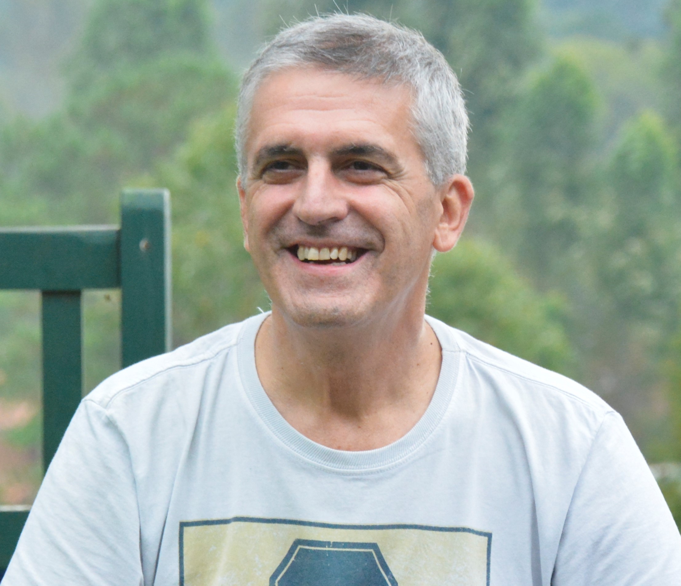 ALVARO OLIVEIRA